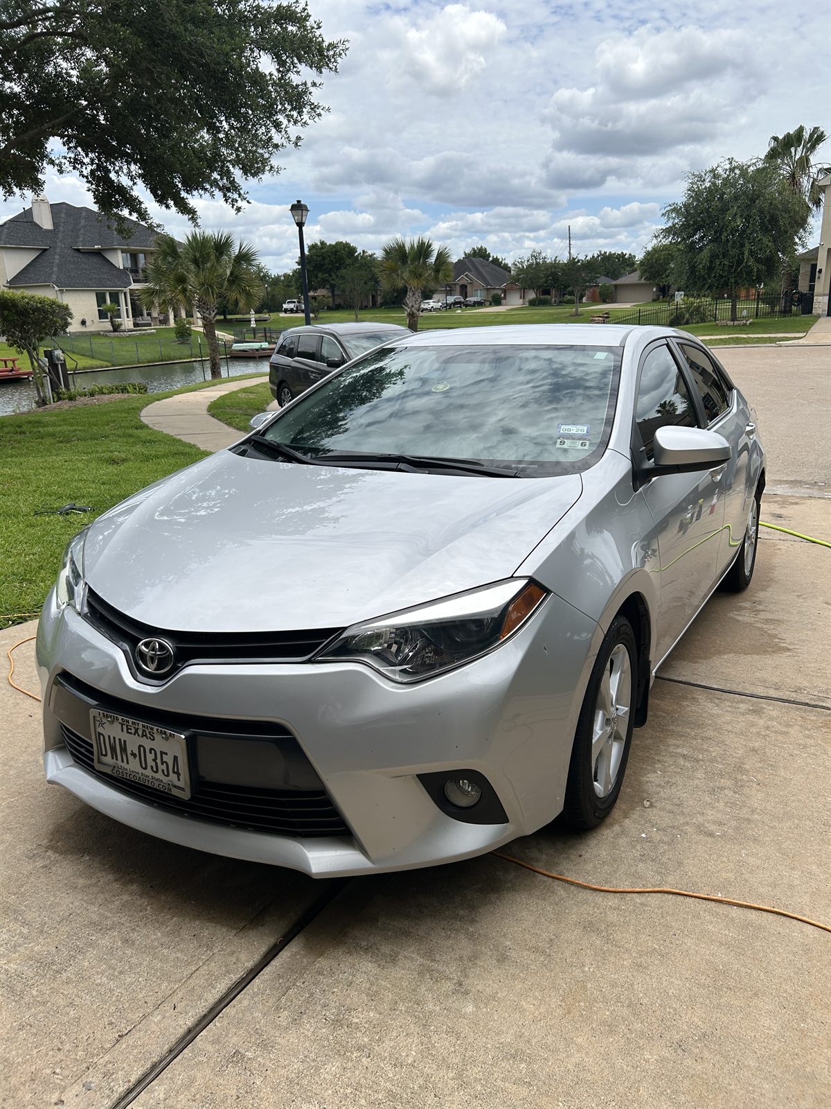 Toyota exterior hand wash in progress